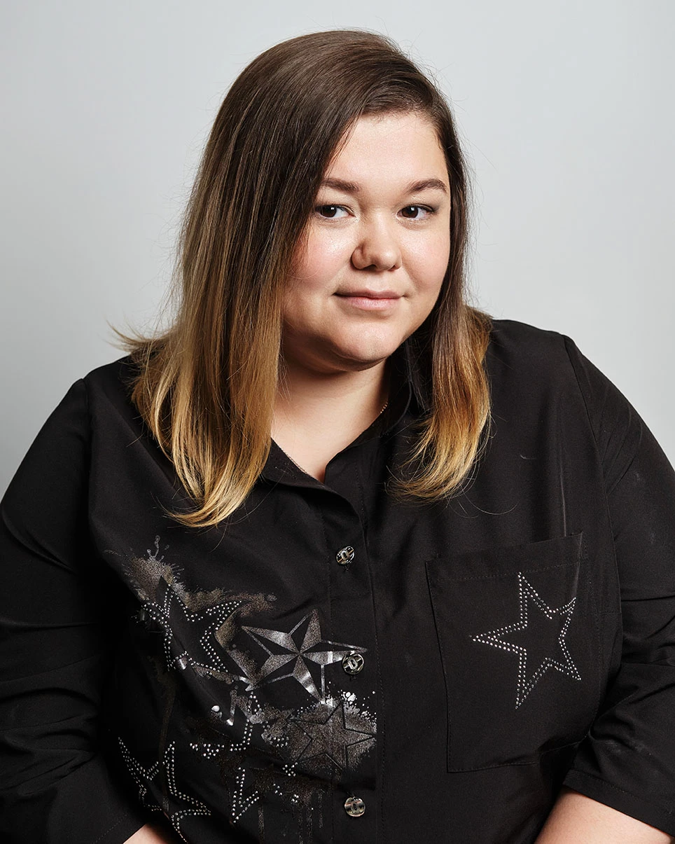 Елена Ревнивцева