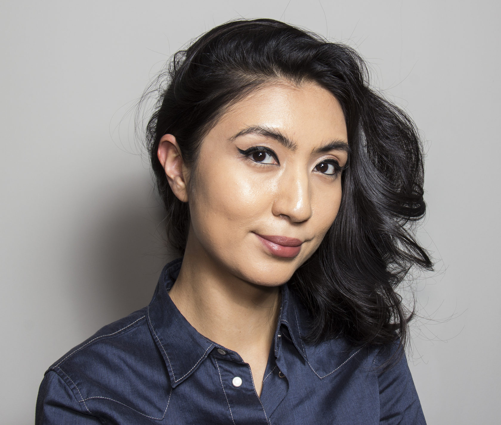 Новогодний beauty-цейтнот: лайфхаки от Мики Барни, Татьяны Фостер и Аруны Амзе
